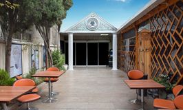 موسسه آموزش عالی علوم و فنون تهران